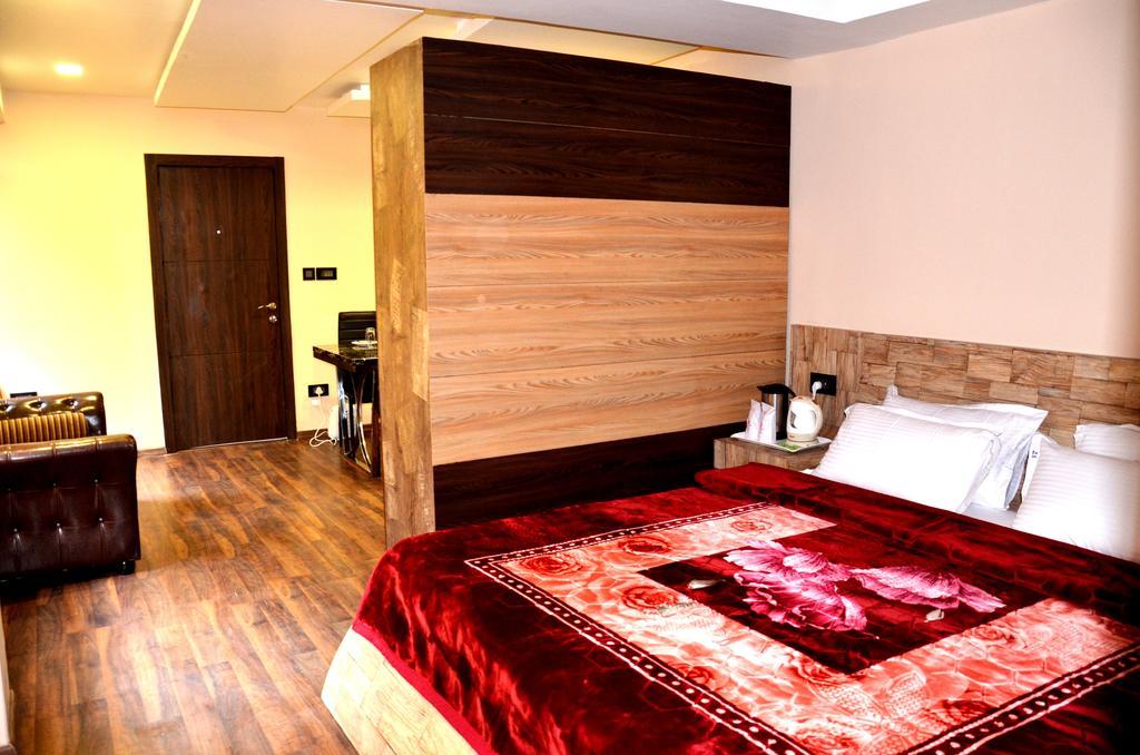 Jewel Of The East Hotel Gangtok Room photo